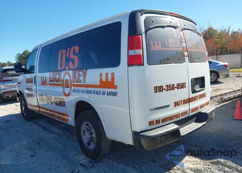 2017 Chevrolet Express 2500 Work Van из США, поврежденный, VIN 1GCWGAFFXH1275193